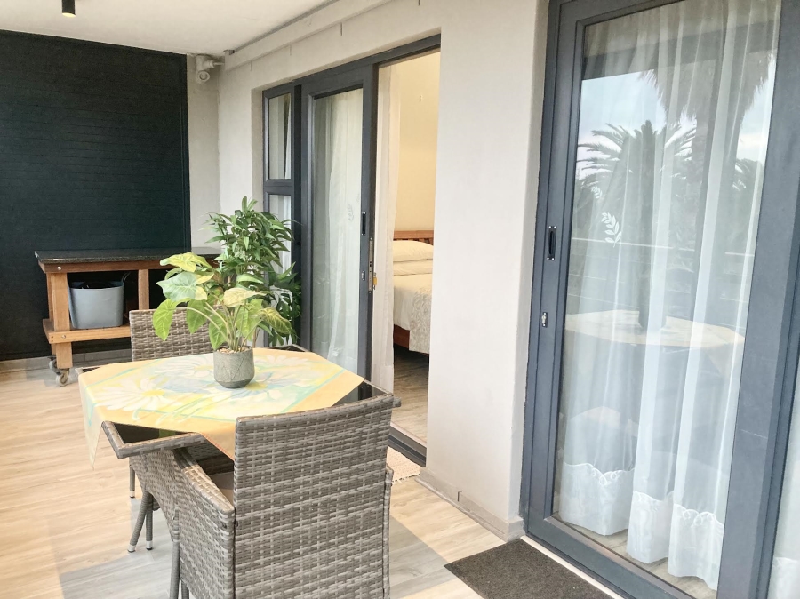 To Let 2 Bedroom Property for Rent in Rondebosch Western Cape